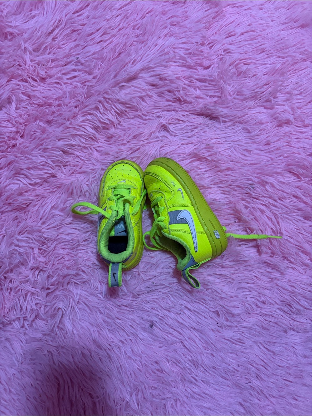Kids Neon Green Sneakers with Silver Swoosh - Nike